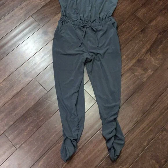 Prana Railay Jumpsuit in Thundercloud SIZE MEDIUM - Picture 4 of 8